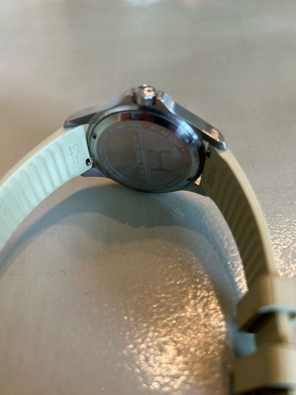 Hamilton Khaki King Day Date - Picture 2 of 6